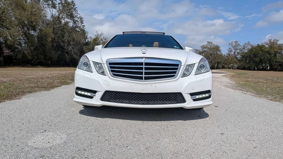 2013 Mercedes-Benz W212 E-Class - Image 9 of 18