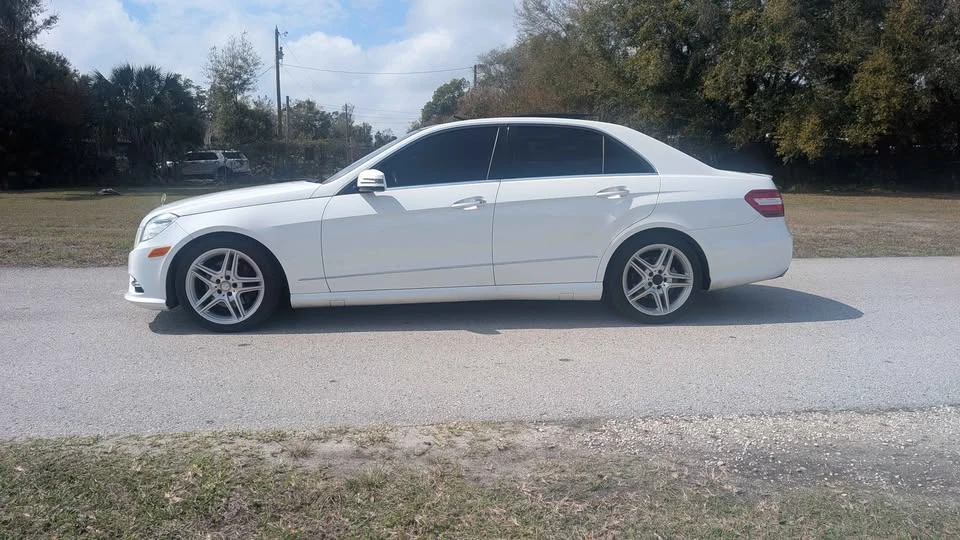 2013 Mercedes-Benz W212 E-Class - Image 6 of 18