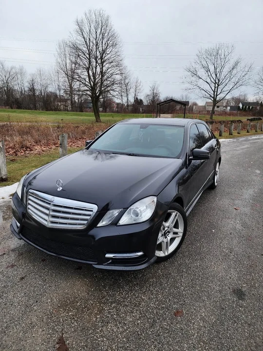 2013 Mercedes-Benz W212 E-Class - Image 3 of 11