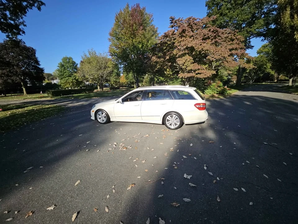 2013 Mercedes-Benz W212 E-Class - Image 3 of 19