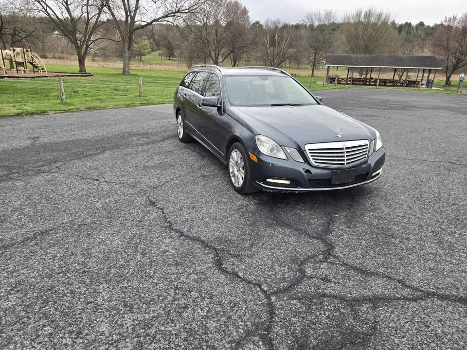 2013 Mercedes-Benz W212 E-Class - Image 2 of 12