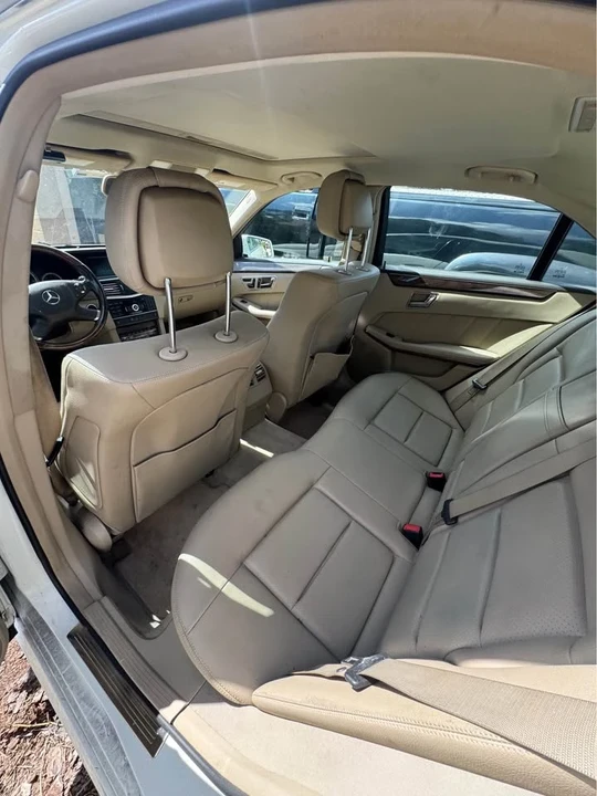 2013 Mercedes-Benz W212 E-Class - Image 7 of 12