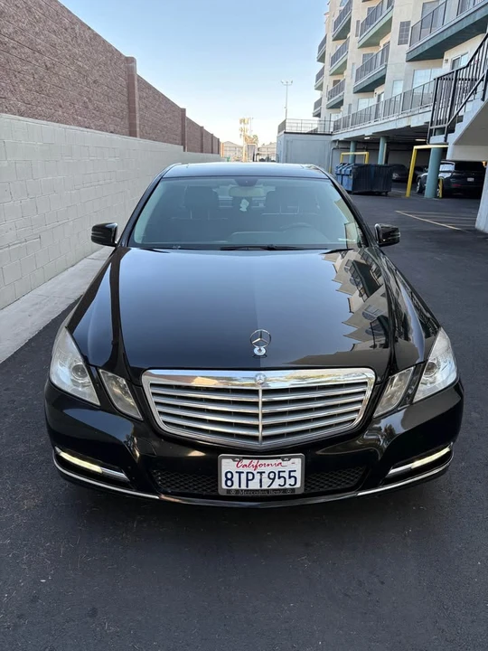 2013 Mercedes-Benz W212 E-Class - Image 2 of 14