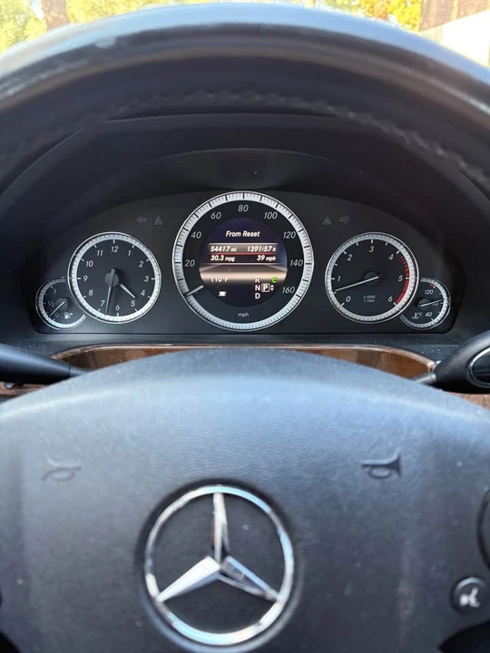 2013 Mercedes-Benz W212 E-Class - Image 12 of 14