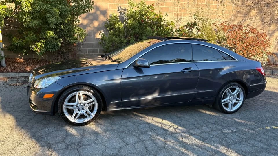 2013 Mercedes-Benz C207/A207 E-Class Coupe & Convertible - Image 2 of 15