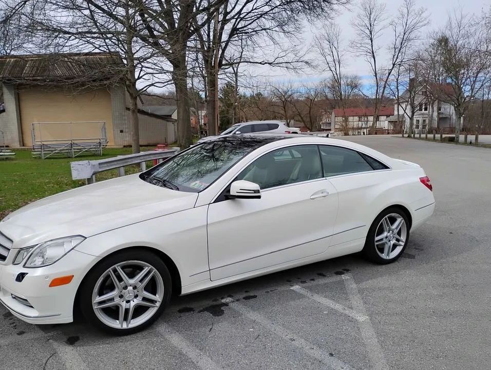 2013 Mercedes-Benz C207/A207 E-Class Coupe & Convertible - Image 2 of 9