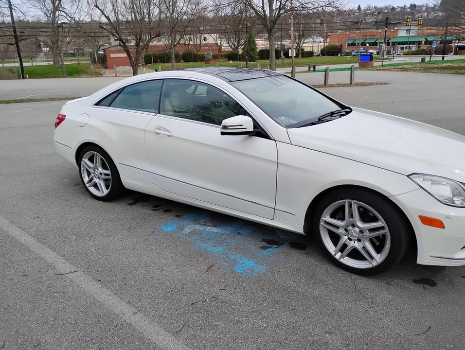 2013 Mercedes-Benz C207/A207 E-Class Coupe & Convertible - Image 3 of 9