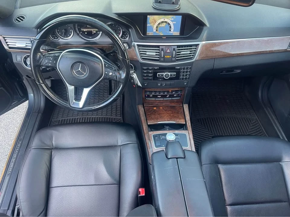 2013 Mercedes-Benz W212 E-Class - Image 9 of 20