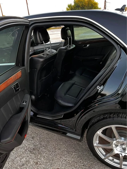 2013 Mercedes-Benz W212 E-Class - Image 3 of 14