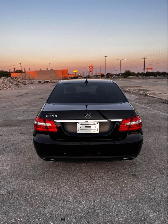 2013 Mercedes-Benz W212 E-Class - Image 6 of 14