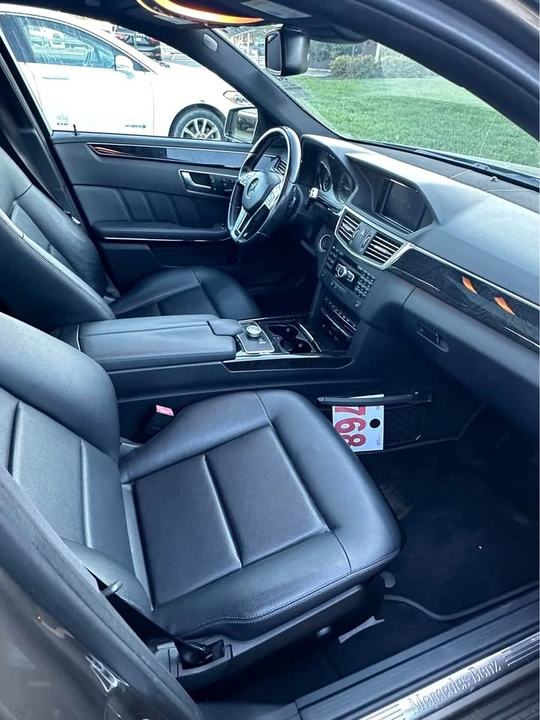 2013 Mercedes-Benz W212 E-Class - Image 9 of 16