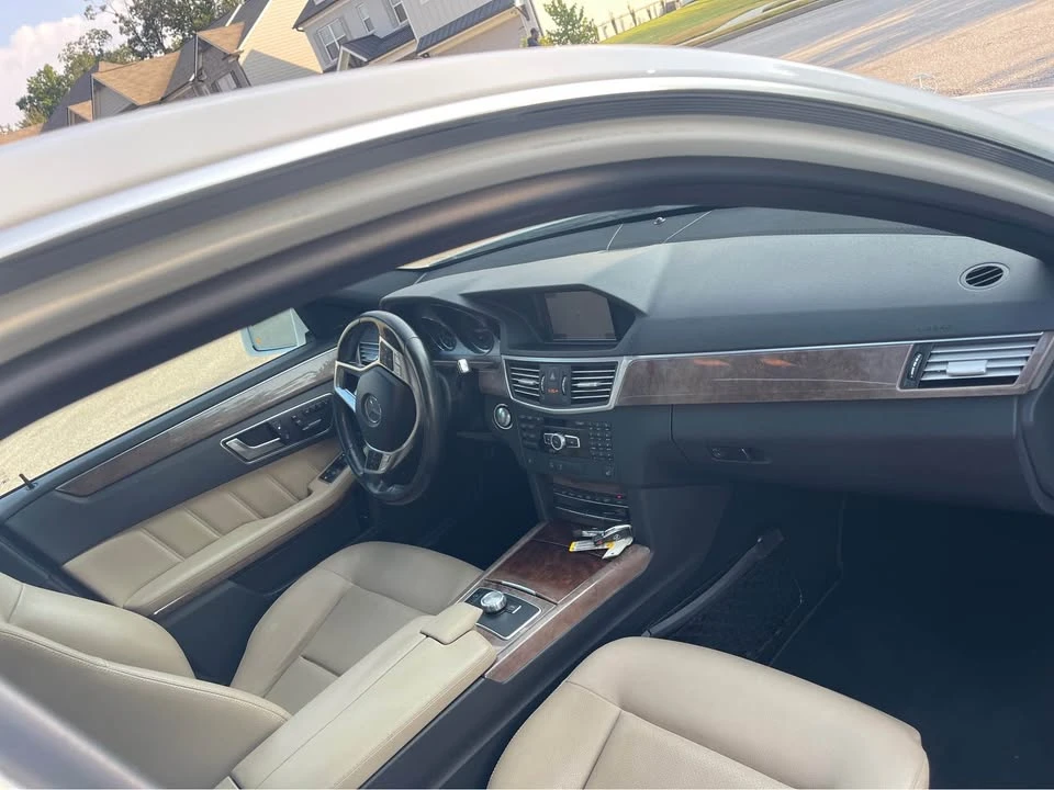 2013 Mercedes-Benz W212 E-Class - Image 17 of 20