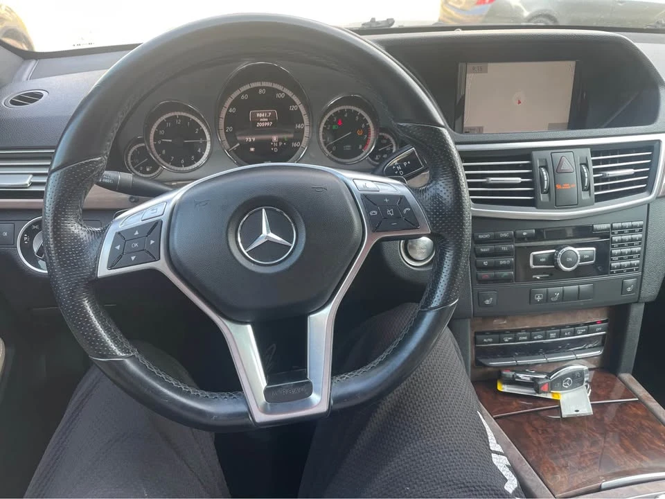 2013 Mercedes-Benz W212 E-Class - Image 10 of 20