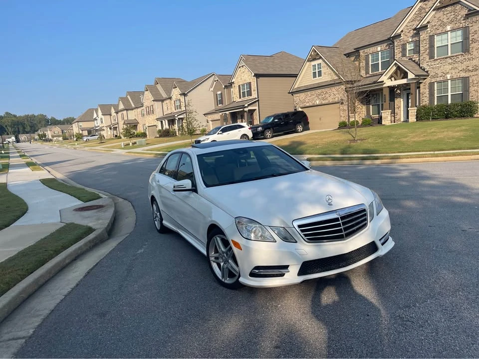 2013 Mercedes-Benz W212 E-Class - Image 2 of 20