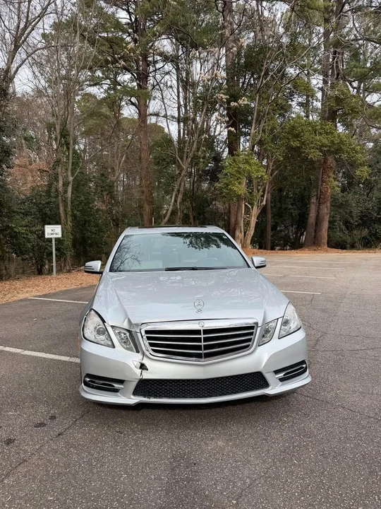 2013 Mercedes-Benz W212 E-Class - Image 2 of 15