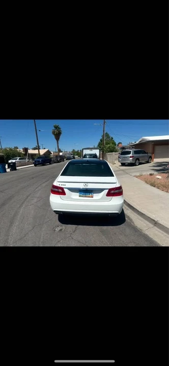 2013 Mercedes-Benz W212 E-Class - Image 16 of 20