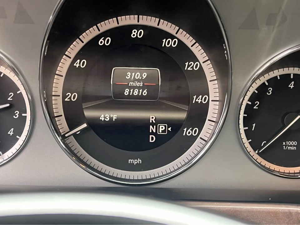 2013 Mercedes-Benz W212 E-Class - Image 11 of 14