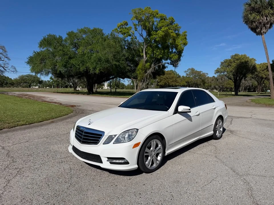 2013 Mercedes-Benz W212 E-Class - Image 2 of 20