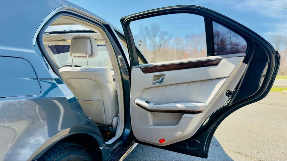 2013 Mercedes-Benz W212 E-Class - Image 7 of 19