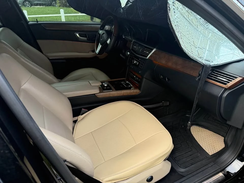 2013 Mercedes-Benz W212 E-Class - Image 7 of 14