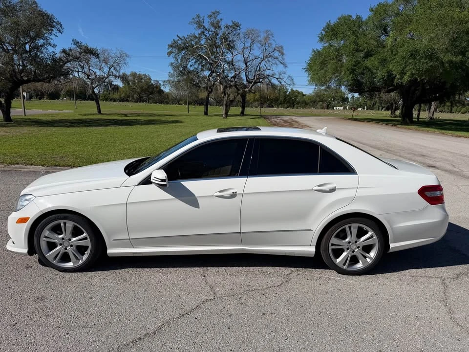 2013 Mercedes-Benz W212 E-Class - Image 17 of 20