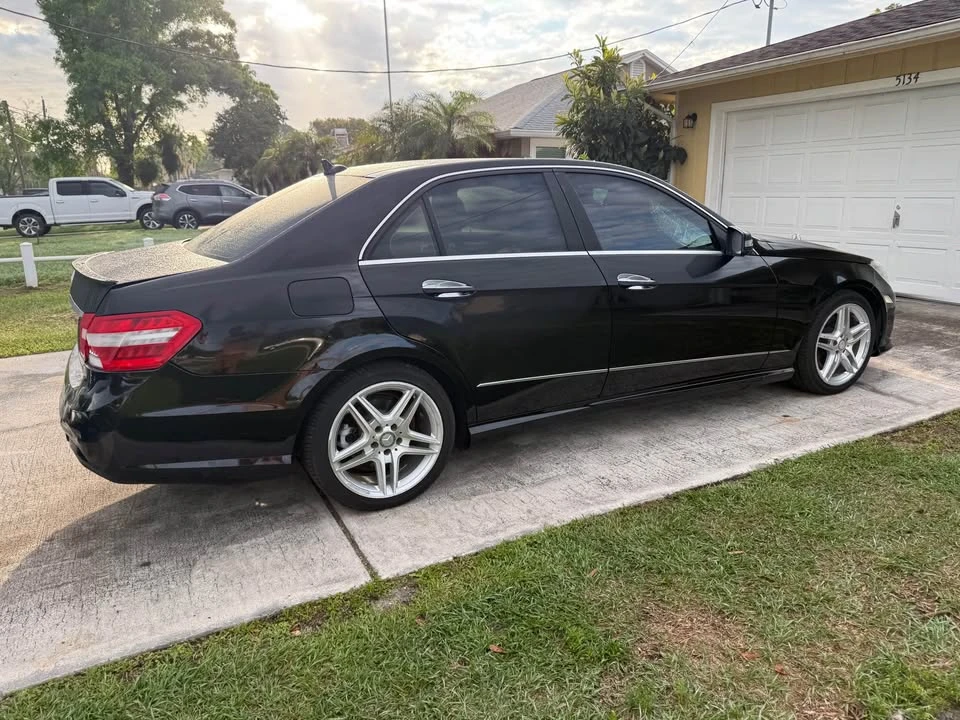 2013 Mercedes-Benz W212 E-Class - Image 3 of 14