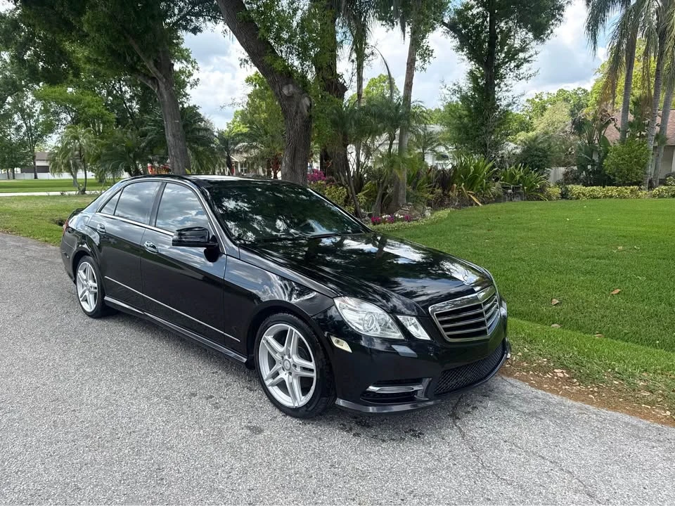 2013 Mercedes-Benz W212 E-Class - Image 2 of 13