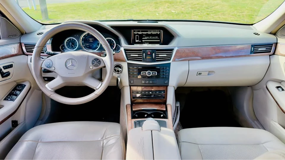2013 Mercedes-Benz W212 E-Class - Image 18 of 19