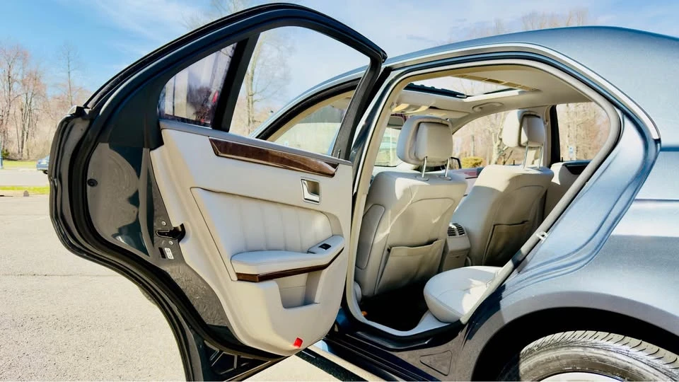 2013 Mercedes-Benz W212 E-Class - Image 9 of 19