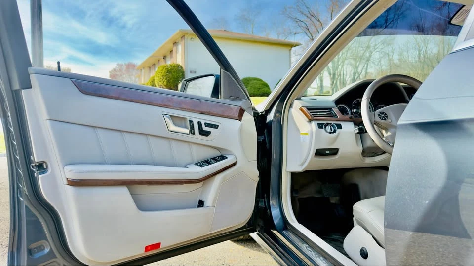 2013 Mercedes-Benz W212 E-Class - Image 13 of 19