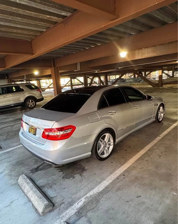 2013 Mercedes-Benz W212 E-Class - Image 5 of 8