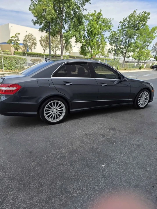 2013 Mercedes-Benz W212 E-Class - Image 4 of 19