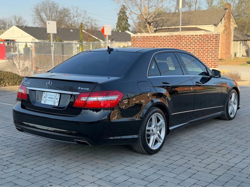 2013 Mercedes-Benz W212 E-Class - Image 3 of 20