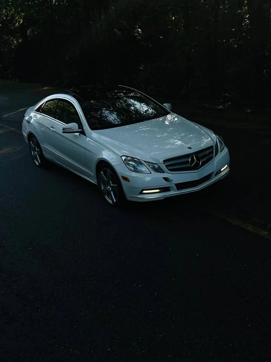 2013 Mercedes-Benz W212 E-Class - Image 3 of 12