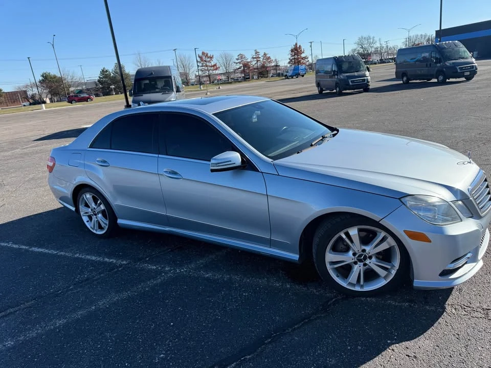 2013 Mercedes-Benz W212 E-Class - Image 4 of 16