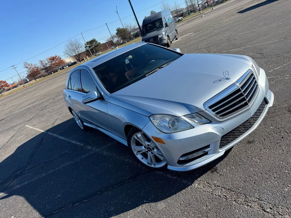 2013 Mercedes-Benz W212 E-Class - Image 3 of 16