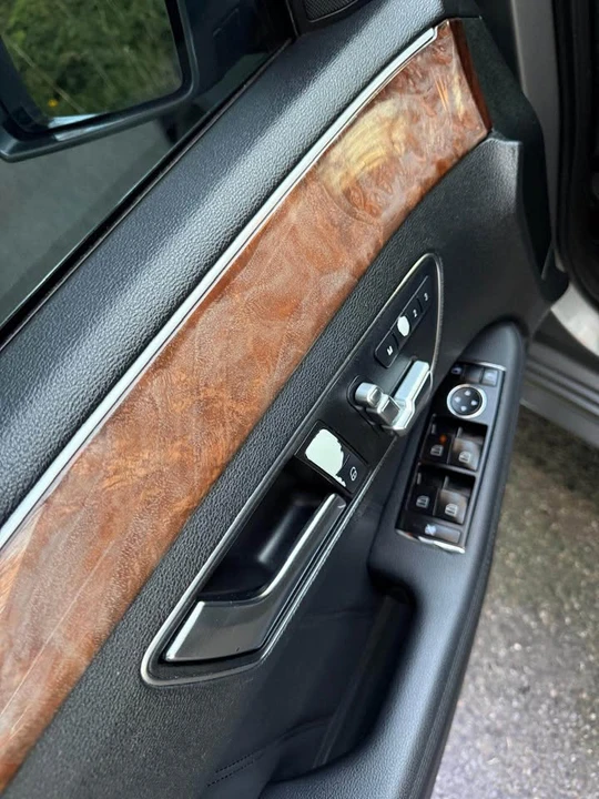 2013 Mercedes-Benz W212 E-Class - Image 13 of 14