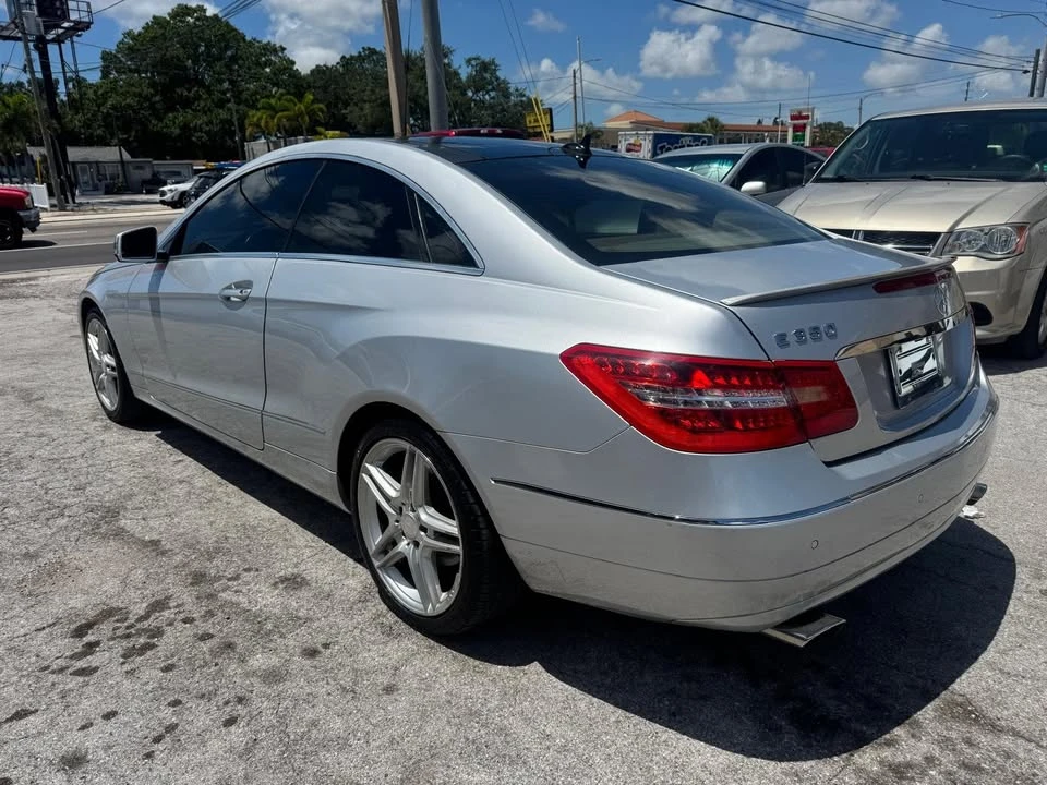 2013 Mercedes-Benz W212 E-Class - Image 6 of 18