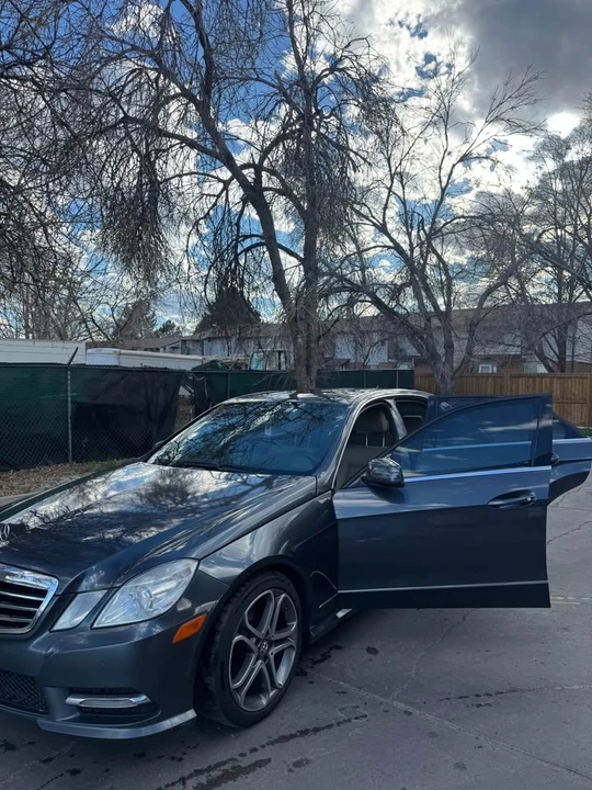 2013 Mercedes-Benz W212 E-Class - Image 2 of 2