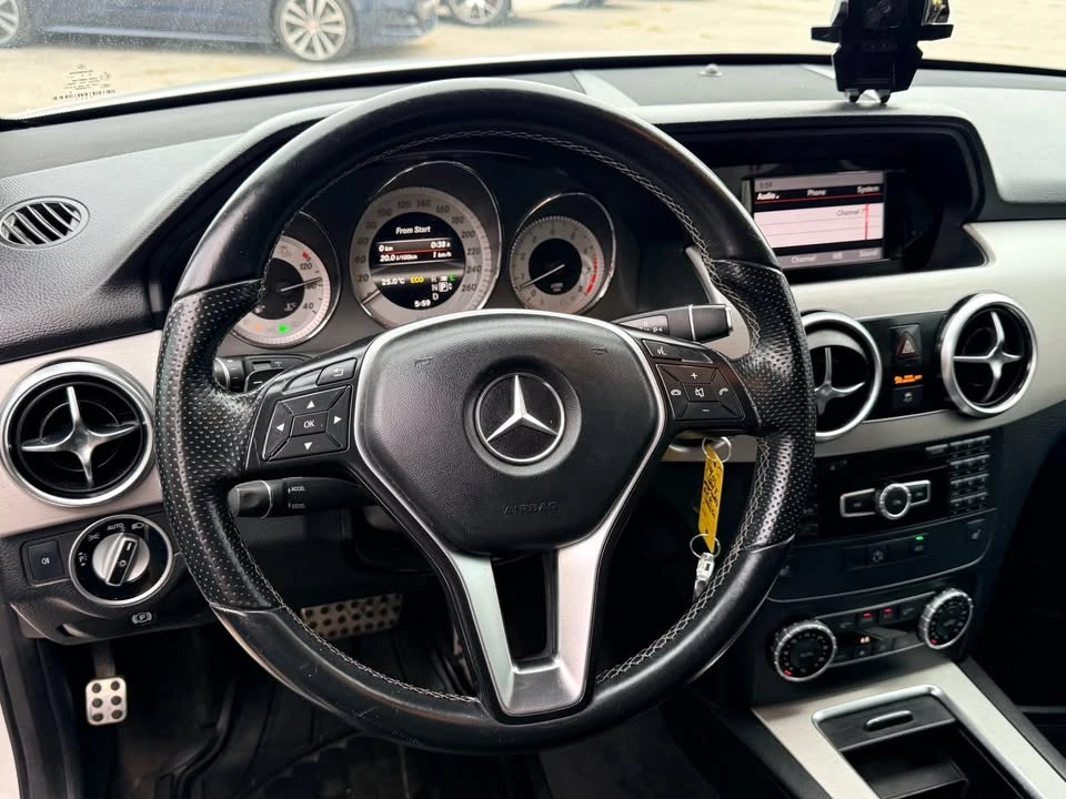 2013 Mercedes-Benz GLK-Class - Image 10 of 16
