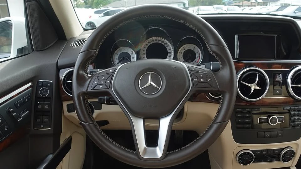 2013 Mercedes-Benz GLK-Class - Image 2 of 10