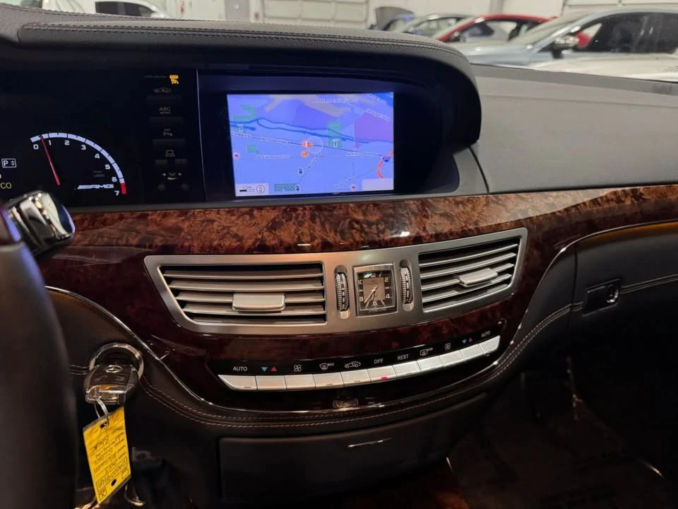 2013 Mercedes-Benz W221 S-Class - Image 16 of 20