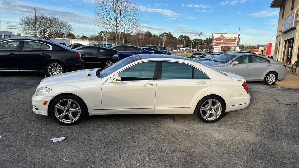 2013 Mercedes-Benz W221 S-Class - Image 8 of 20