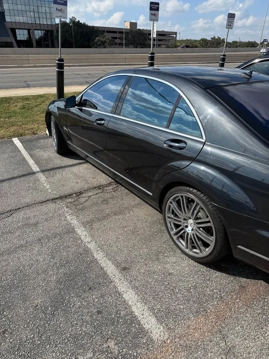 2013 Mercedes-Benz W221 S-Class - Image 2 of 11