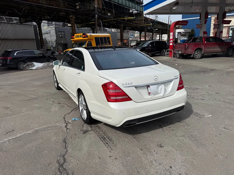 2013 Mercedes-Benz W221 S-Class - Image 2 of 19