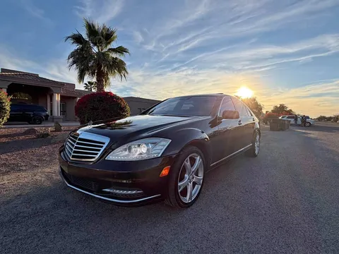 2013 Mercedes-Benz S 550 Sedan