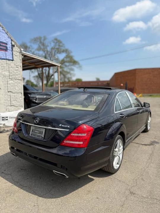 2013 Mercedes-Benz W221 S-Class - Image 3 of 15