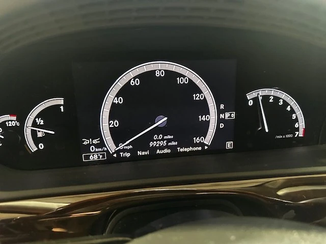 2013 Mercedes-Benz W221 S-Class - Image 10 of 20
