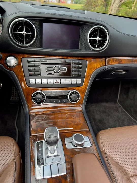 2013 Mercedes-Benz R231 SL-Class - Image 17 of 20
