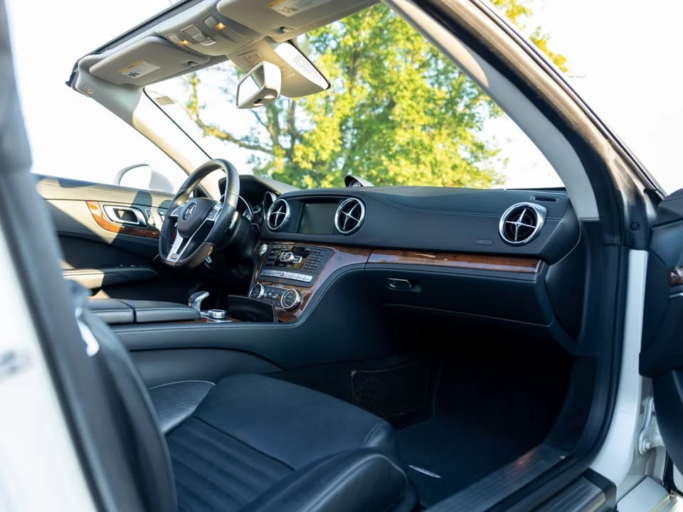 2013 Mercedes-Benz R231 SL-Class - Image 17 of 20